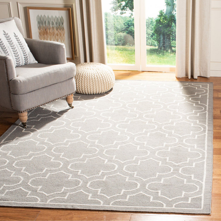 Rodgers Hand Woven Flat Weave Banana Silk/Wool/Cotton Geometric Rug in Ivory/Gray