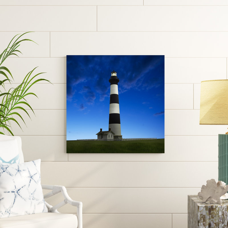 Phare la nuit III, H 30 po x l 30 po