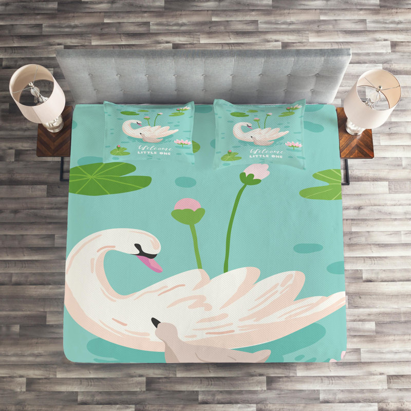 Coastal Polyester Coverlet, Queen Bedspread + 2 Shams