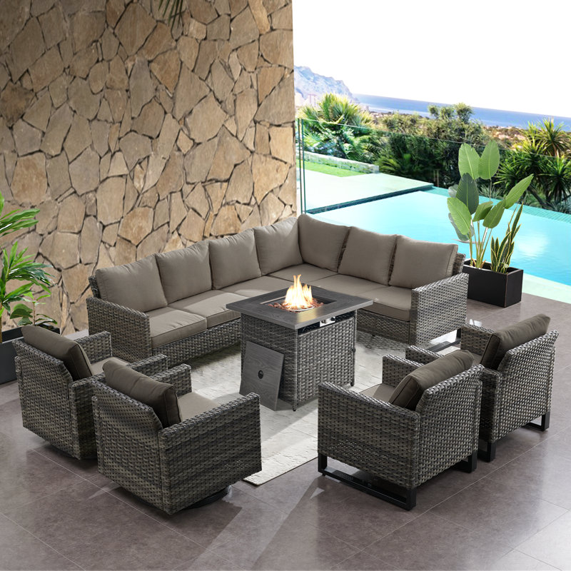 Canapé modulaire en forme de L avec table de foyer d'extérieur en osier 6 pièces Naresa, Gris