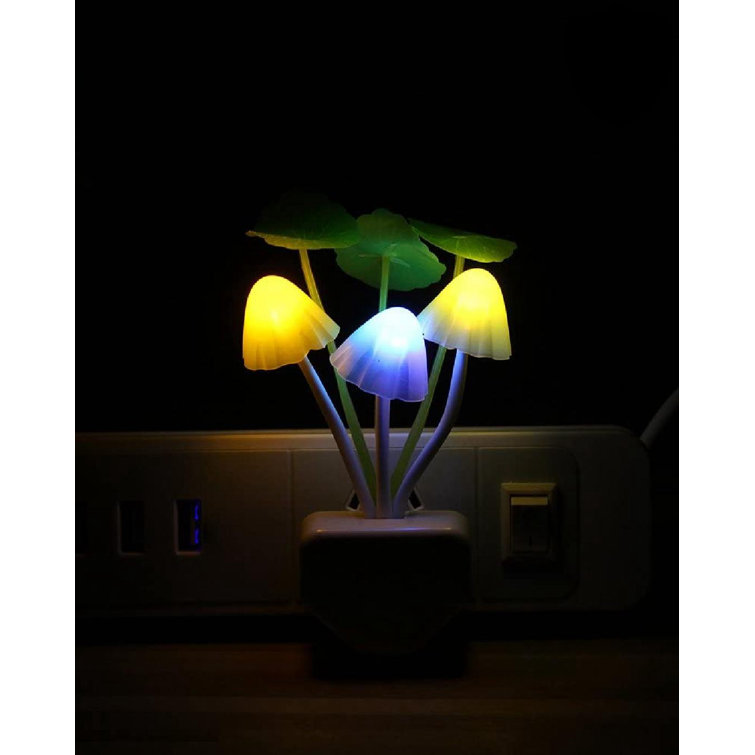 Betus Motion Sensor Night Light, Battery Operated Lamp Table Desk Lamp, Yellow