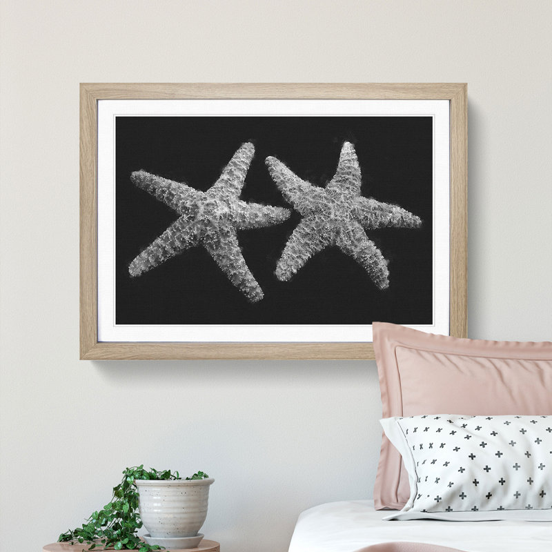 Two Starfish - Picture Frame Graphic Art Print, Oak Framed, 33cm H x 45cm W x 2cm D