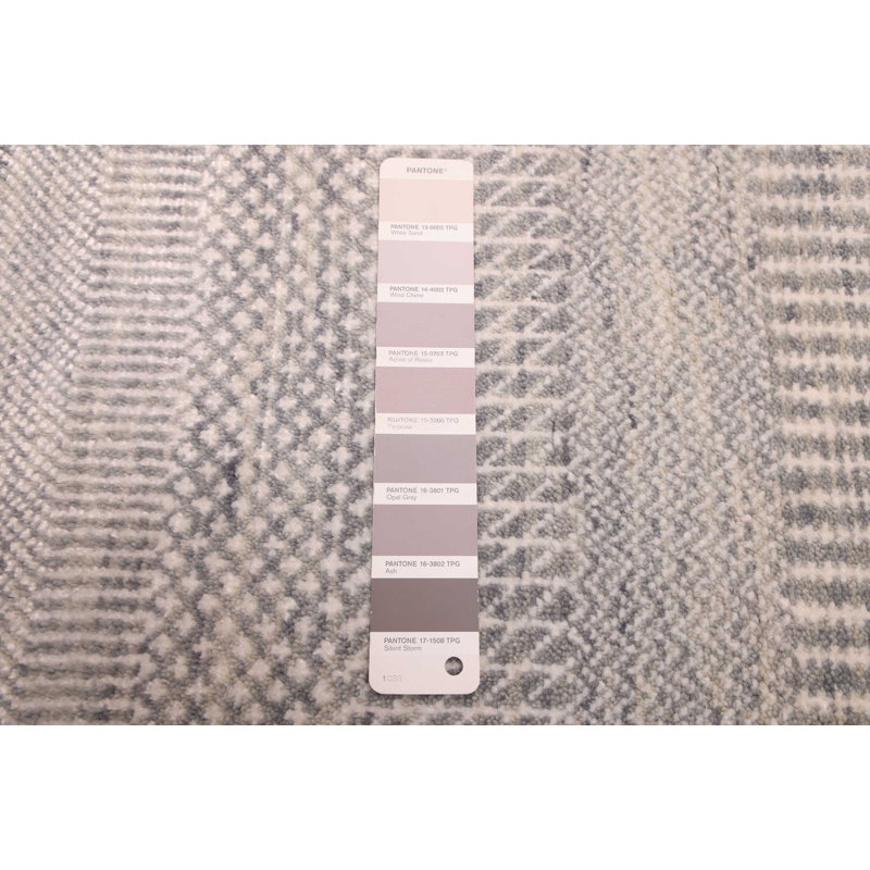 Tapis gris ombre en soie Finest 2 pi 6 po x 8 pi 1 po