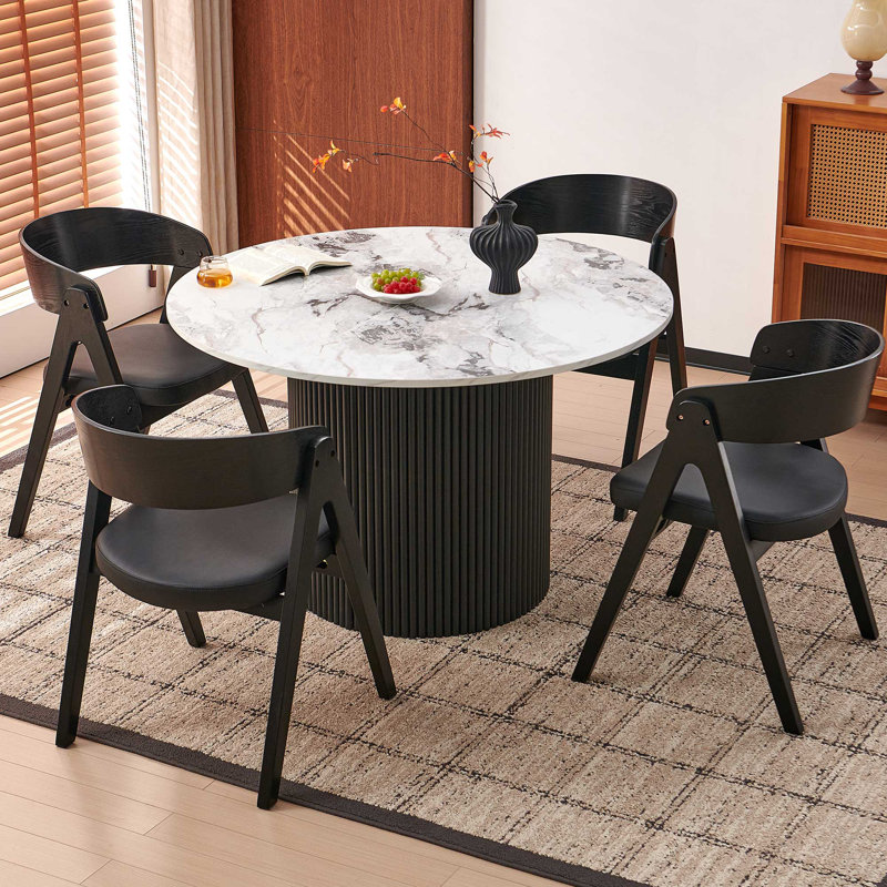 Fairyn 47" Round Dining Table, White