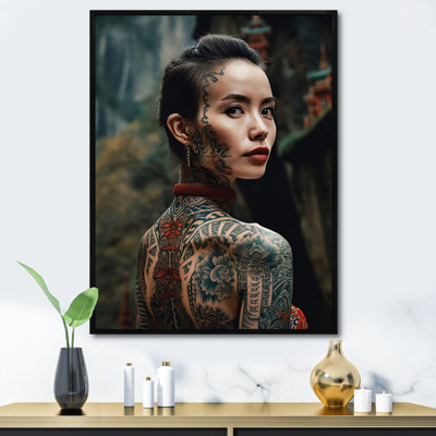 Femme tribale chinoise natale I