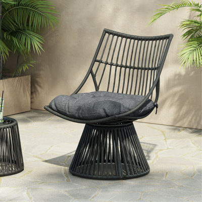 CHAISE ELAINE