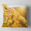 Fleurs de jardin champêtre jaune vif - coussin à imprimé floral-30721796-30721800