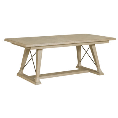 Dealmeida Dining Table