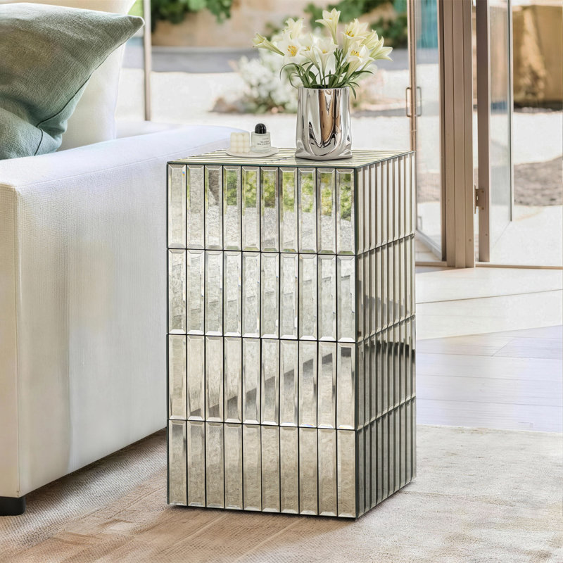 Petite table de bout avec miroir Adelais