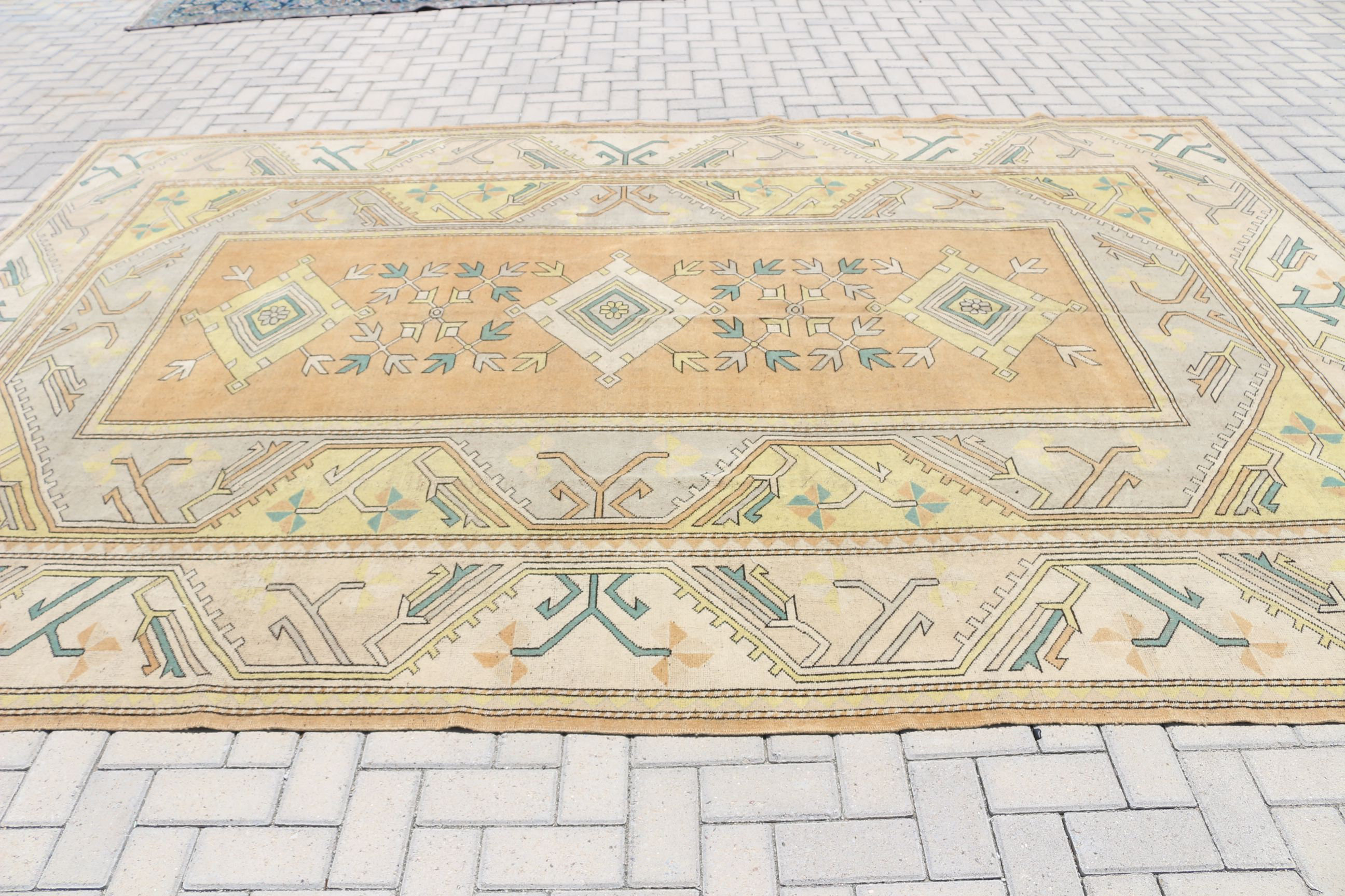 kayra export Oversize Vintage Turkish Rug in Yellow for Home Decor with ...