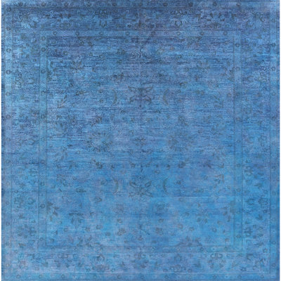 Tapis oriental bleu