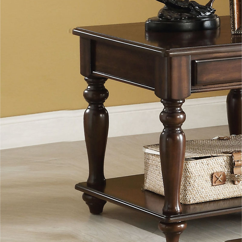 Table de bout à 1 tiroir en noyer avec tablette, glissières centrales en bois, tiroir doublé de feutre, haut rectangulaire de 24 pouces avec dessus de parquet, pieds tournés pour un charme classique, 22 pouces de large