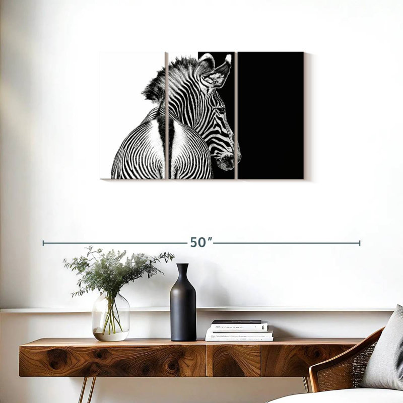 Brampt Zebra Contrast, 20" H x 33" W