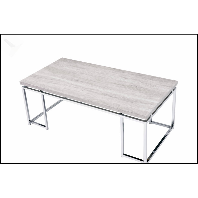 Table basse en chêne naturel et chrome avec base en métal, parfaite pour la vie moderne et l'esthétique
