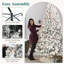 Arbre de Noël enneigé avec pomme de pin-2103023071