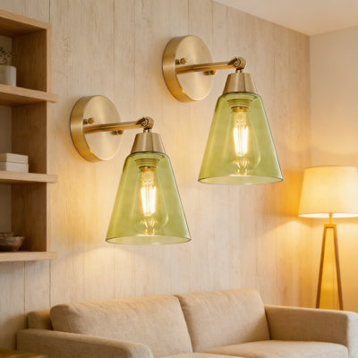 Ensemble de 2 appliques murales modernes réglables avec abat-jour en verre vert, luminaire de meuble-lavabo en laiton brossé pour miroir ou évier