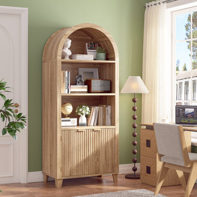 Bibliothèque de rangement / armoire arquée avec portes cannelées et tablettes réglables - entrée, salon
