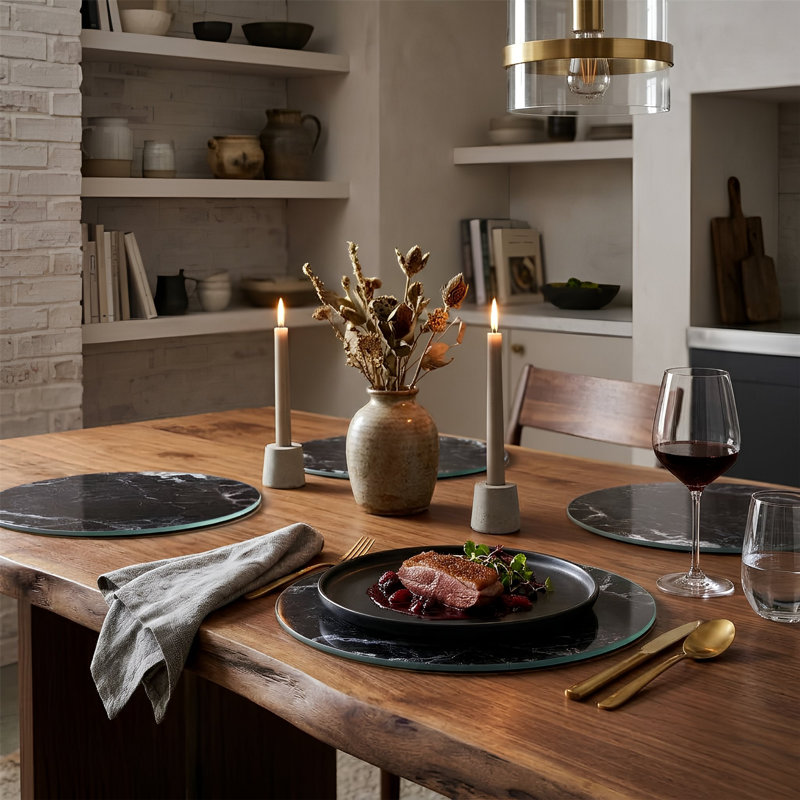Harbour Housewares - Round Glass Placemats, Black