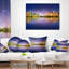 Coussin lombaire et ciel cityscape singapour