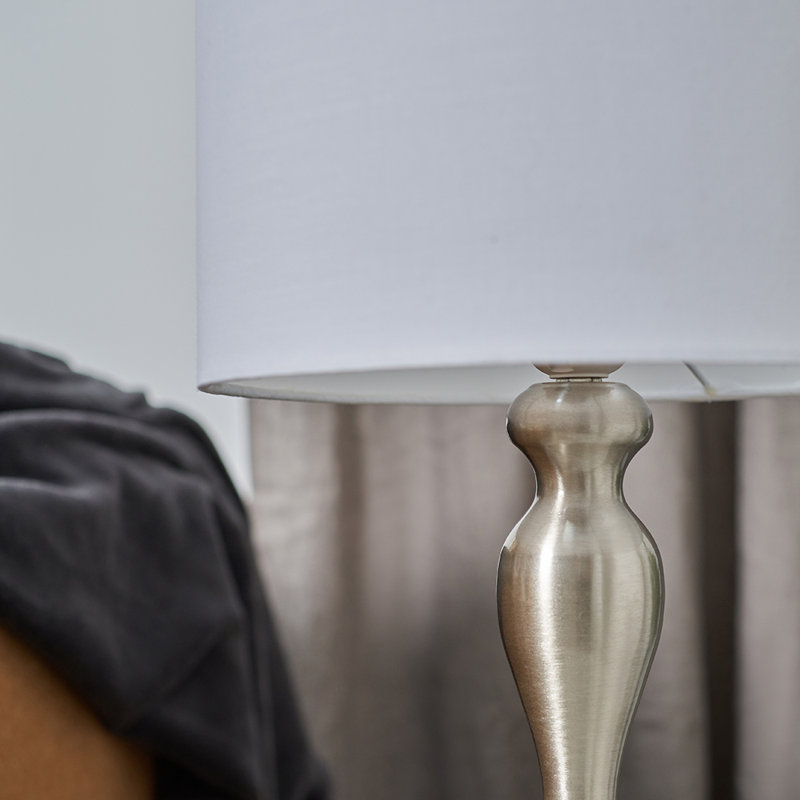Raymore Metal Table Lamp, No, White