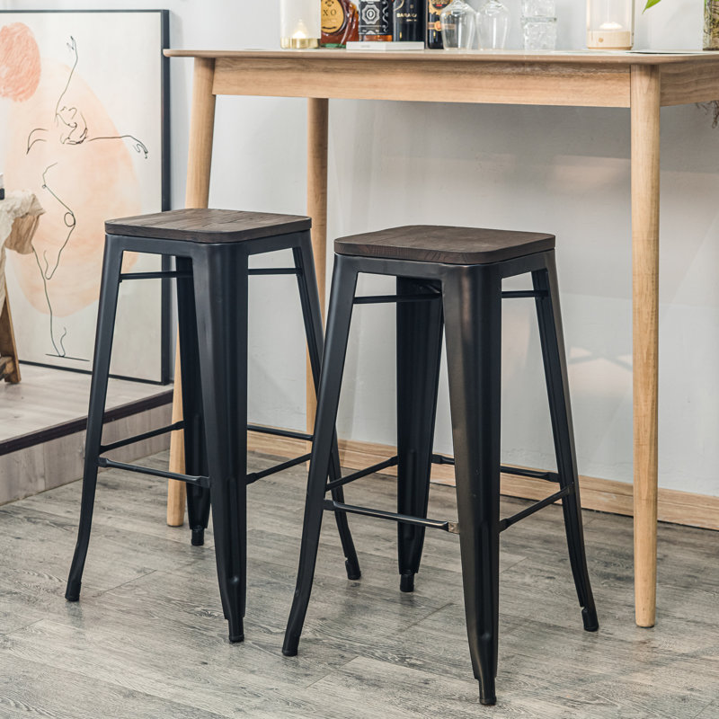 Ensemble de 4 tabourets de bar en métal et bois Christman, Brun foncé / noir