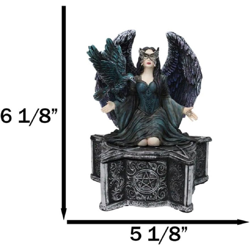 Figurine boîte gothique