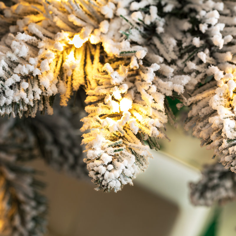 Arbre de Noël artificiel épinette avec lumières, 9 pi