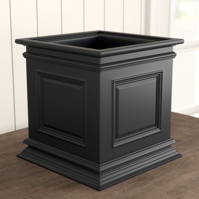 Red Barrel Studio® Jarrel Planter Box & Reviews | Wayfair