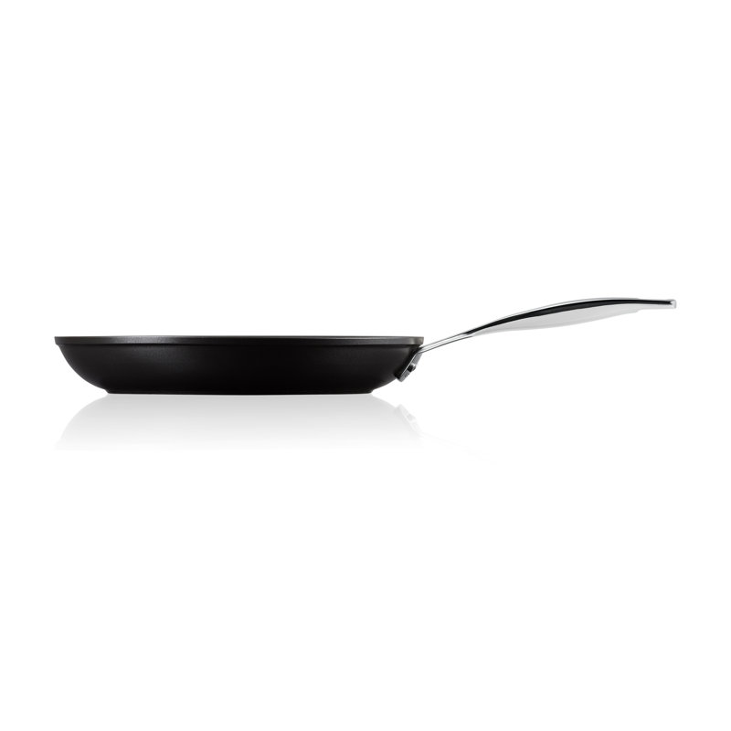 Le Creuset Non-Stick Shallow Frying Pan, 28cm