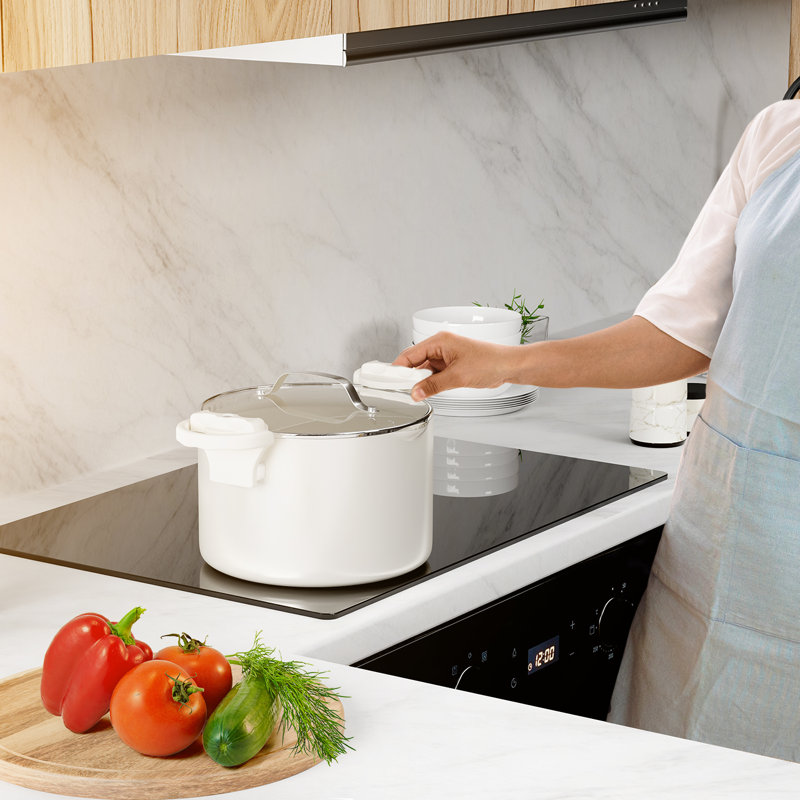 Cream Stainless Steel Pasta Pot with Strainer Lid and Twist & Lock Handles