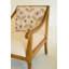 Fauteuil en bois de manguier et canne avec dossier brodé