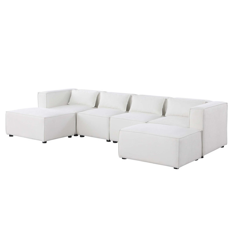 Canapé beige en chenille à accoudoirs carrés
