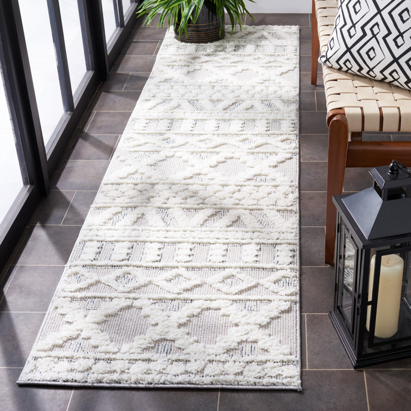 Trends Performance Southwestern Rug, Runner 2'2" x 8'
