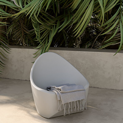 Ponderay Outdoor Lounge Chair