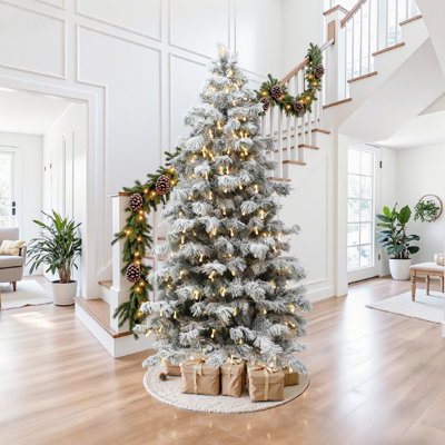 7.5Ft Pre-Lit  Snow-Flocked Cedar Christmas Tree with Teardrop LED Lights
