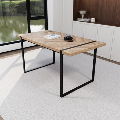 Table de salle à manger rectangulaire moderne de 59 po avec plateau en bois et pieds en métal, pouvant accueillir 4 à 6 personnes pour des fêtes d'anniversaire, pieds de table industriels épais de 1,5 po avec pieds noirs, convient à la maison et à 