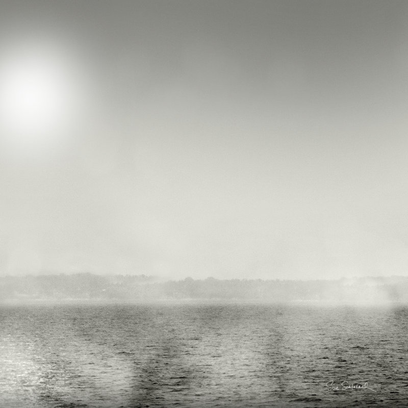 «Lake Sail IV» par Sue Schlabach - peinture sur toile tendue, H 12 po x l 12 po x P 1,25 po, Toile avec cadre blanc, Non