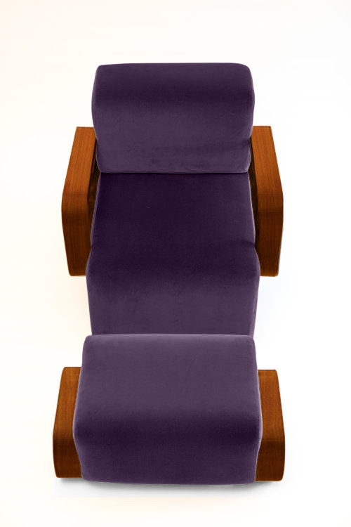 Cayenne Lounge Chair, Violet Velvet, Walnut