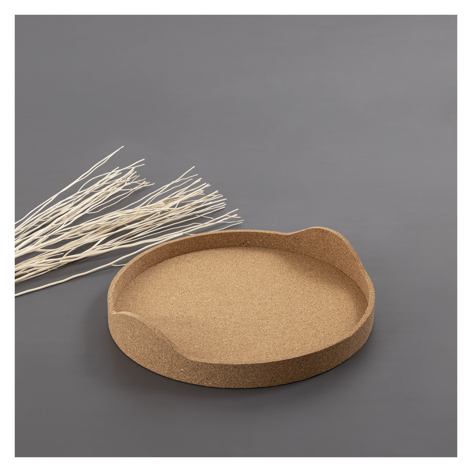 Round Cork Tray Large, 16.25"Wx16.25"Dx3"H