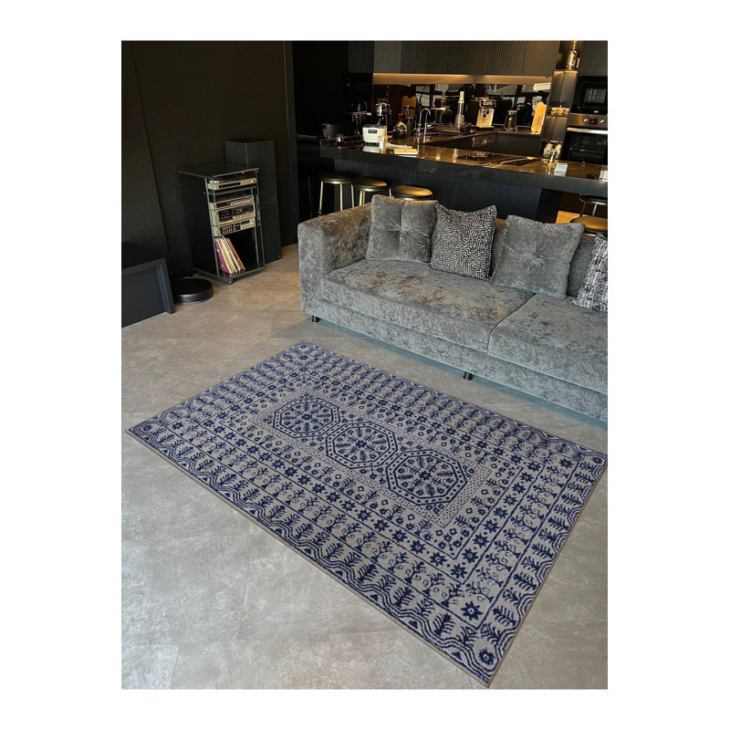 Tapis décoratif bleu à motifs traditionnels, Sous-tapis rectangulaire de 3 pi 3 po x 4 pi 11 po