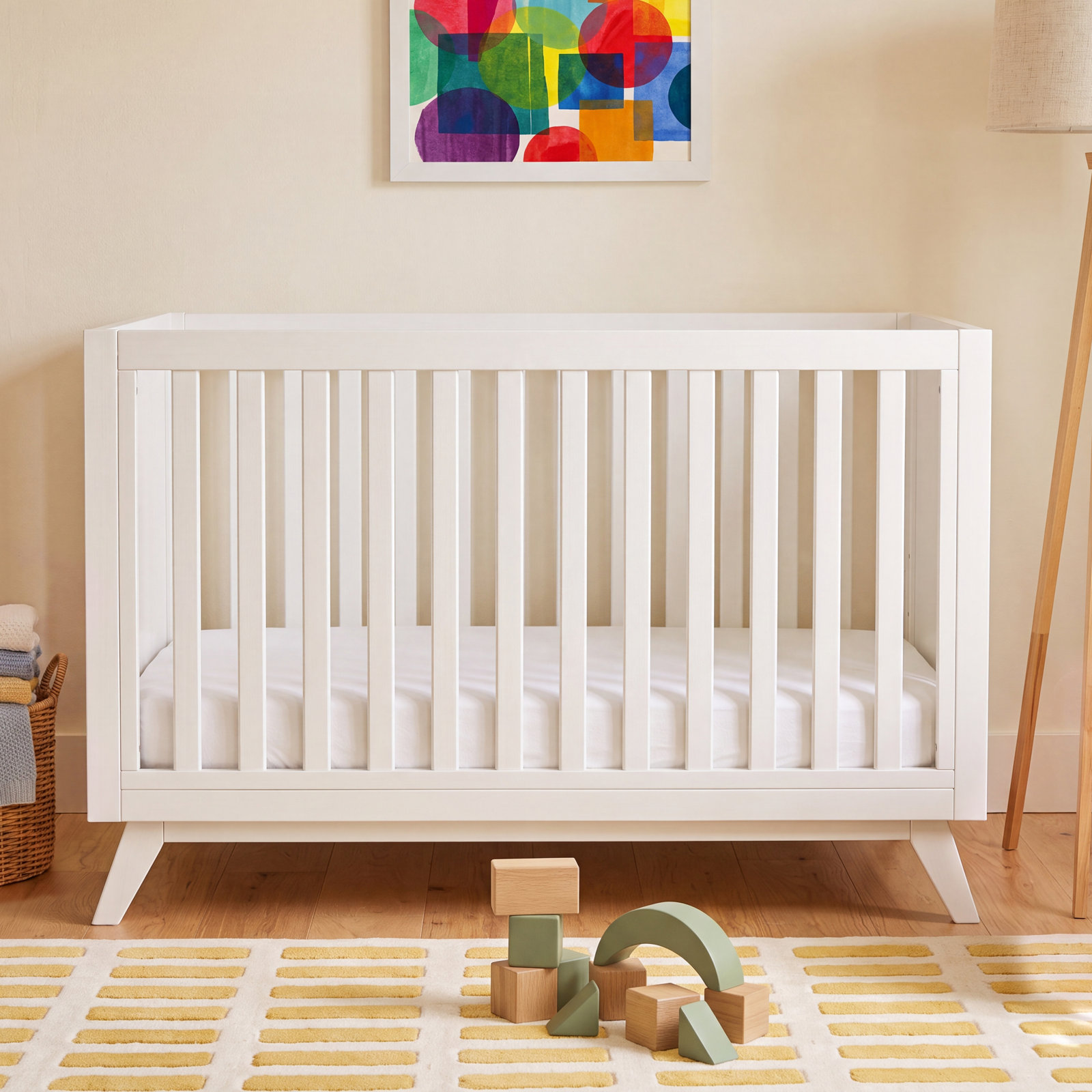 Otto Pine 3-in-1 Convertible Crib, White