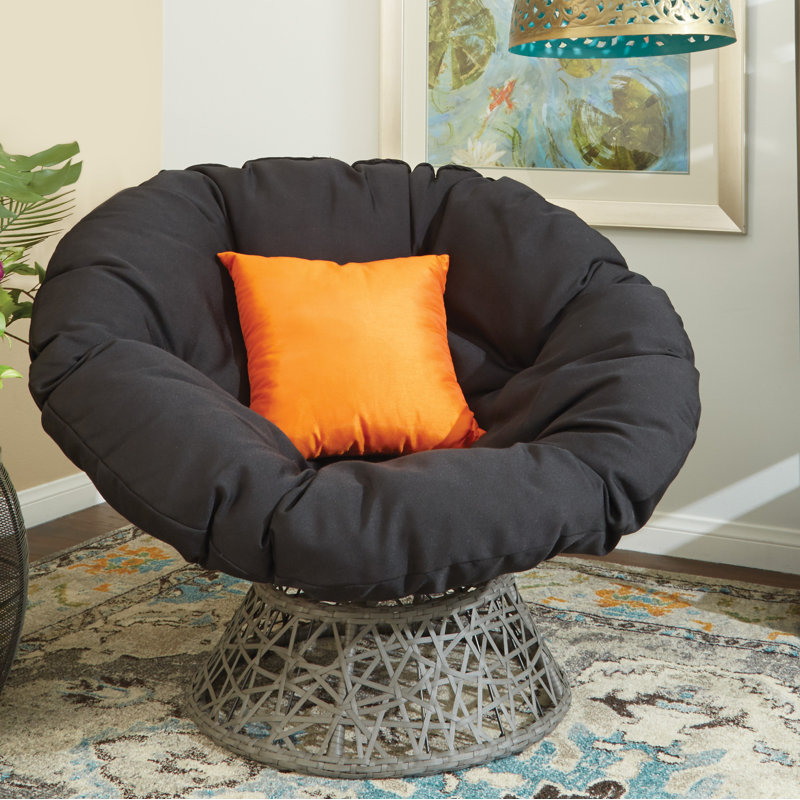 Fauteuil Papasan pivotant de 40 po de largeur en polyester capitonné Leianna, Noir, Mélange de polyester noir