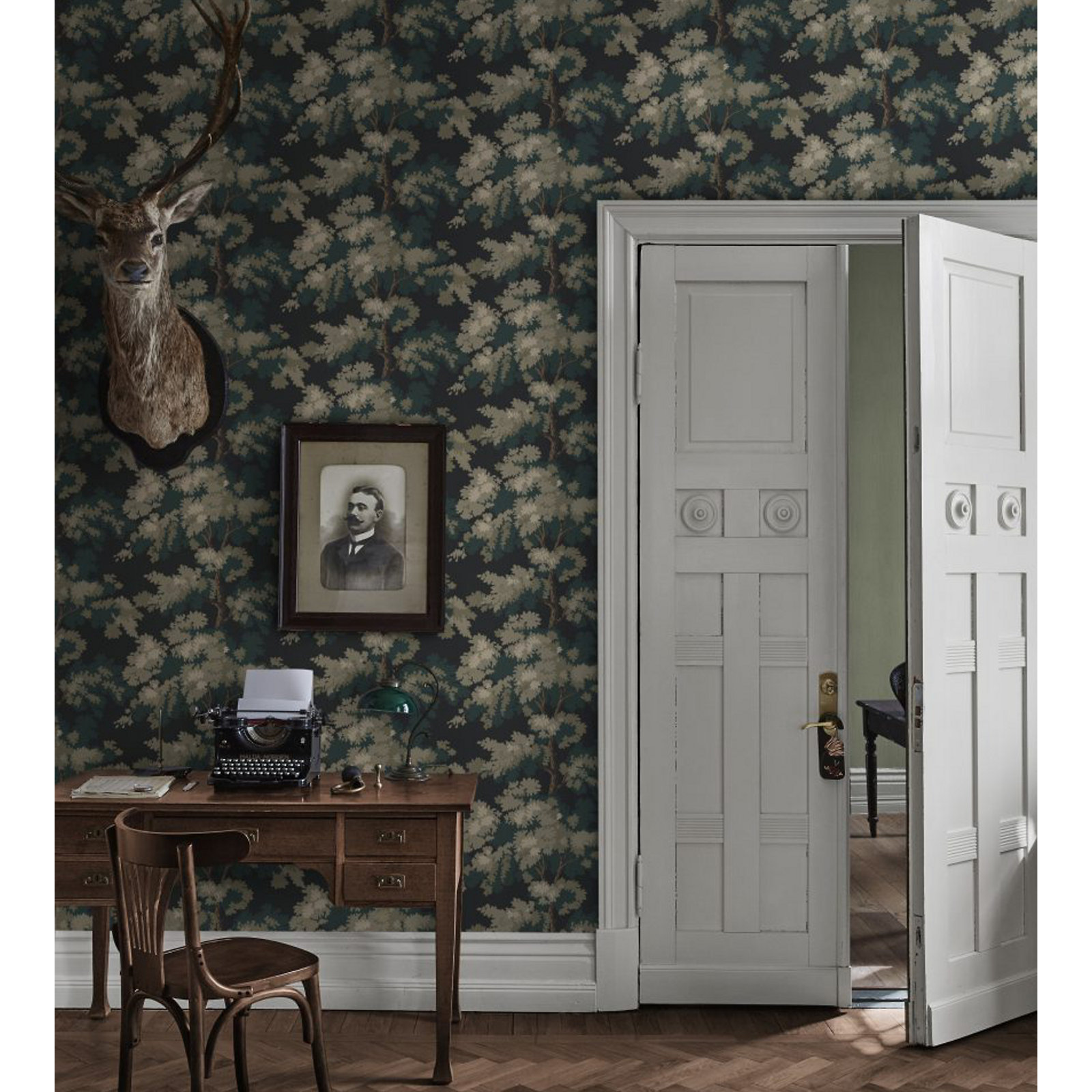 Raphael Floral Wallpaper, Black