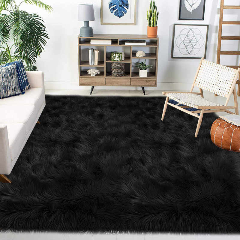 Lazario Indoor Rug, Rectangle 2' x 5'