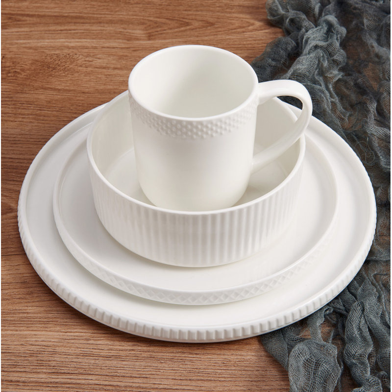 Mikasa Camila Bone China 16-Pc Dinnerware Set, Service For 4