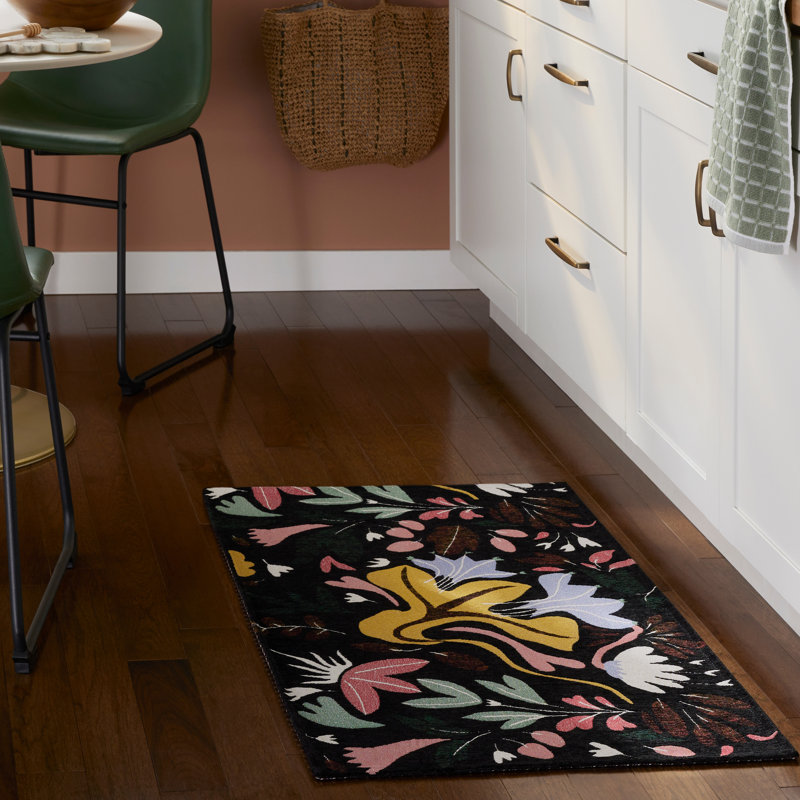 Town & Country Living Livie Floral Drip Everwash Washable Multi-Use Non-Slip Backing Decorative Rug, Rectangle 2' x 3'3"