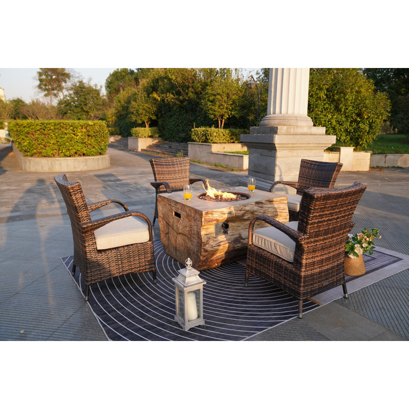 Ensemble de conversation pour 4 personnes avec coussins