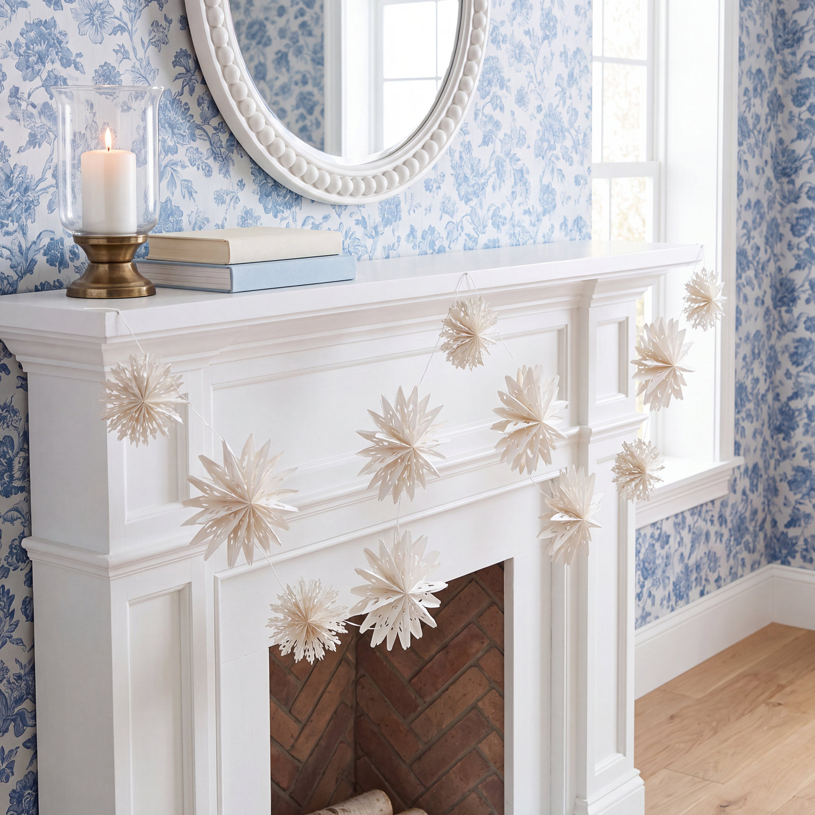 White Paper Snowflake Novelty Garland