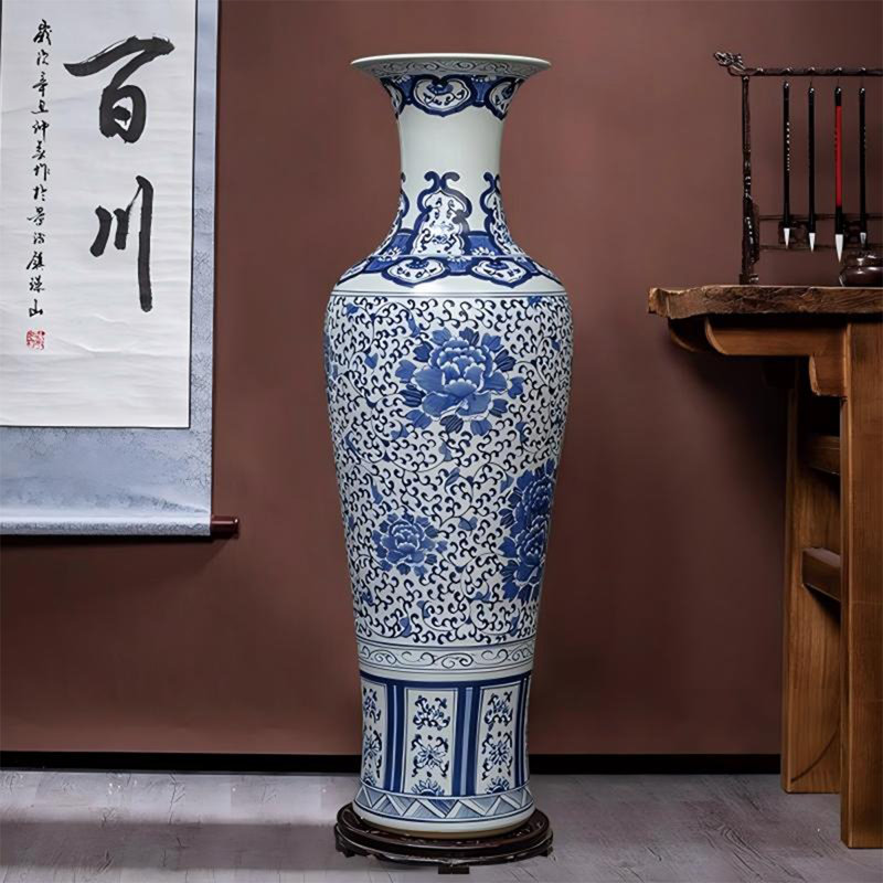 Grand vase décoratif en porcelaine bleue et blanche de 55,12 po Jingdezhen, H 55,12 po x l 14,96 po x P 14,96 po