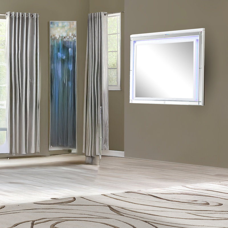 Miroir Sterling avec cadre DEL fabriqué en bois de couleur blanche